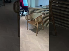 كرسيه طعام مع دعامات ذراع